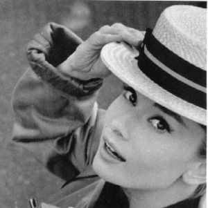 Audrey Hepburn style - audrey-hepburn with straw hat.jpg